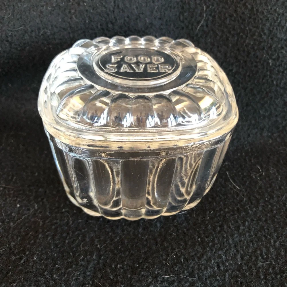 Vintage 1940s Glass Refrigerator Food Saver
